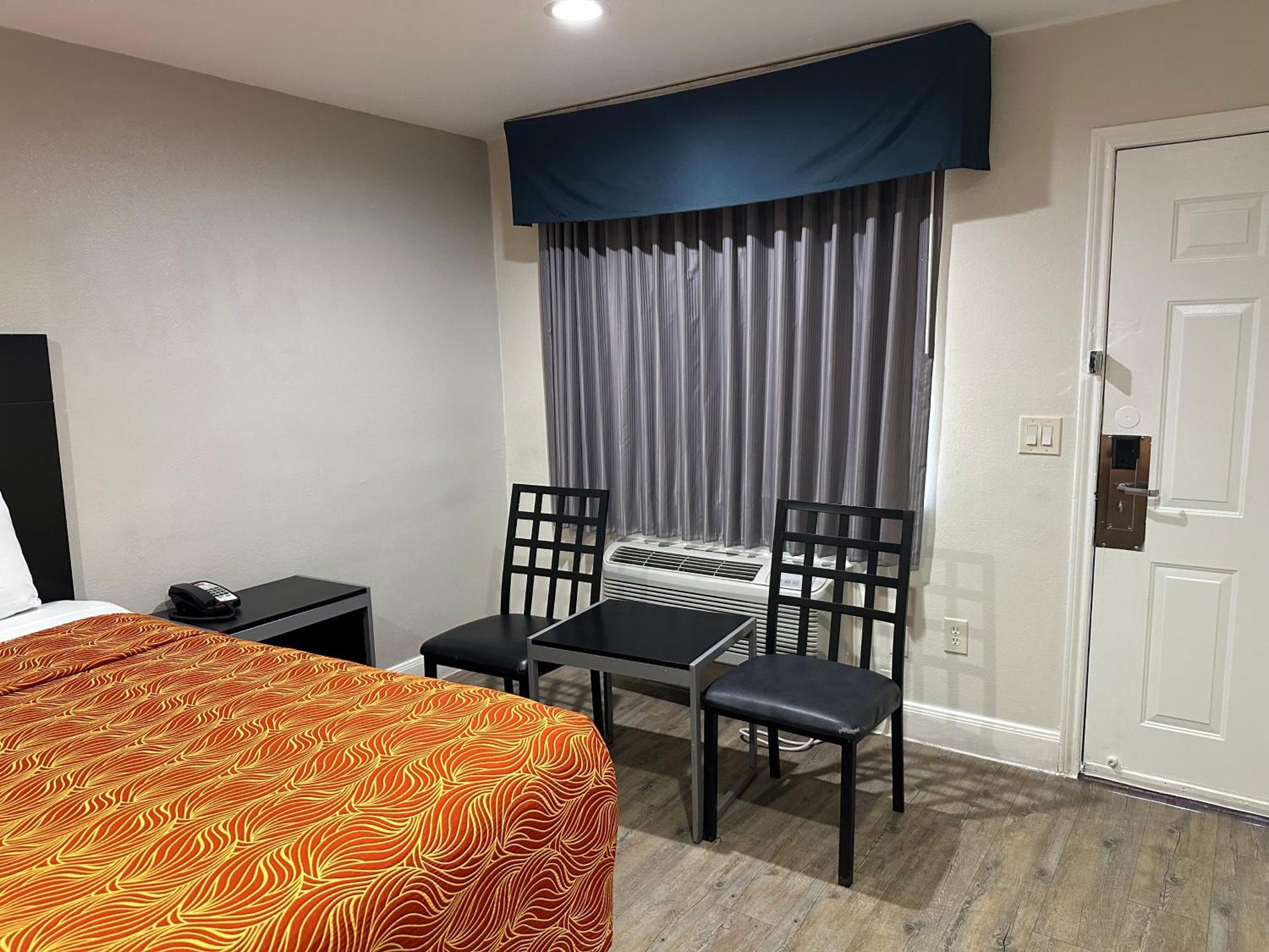 Palace Inn I-45 & Bellfort Хюстън Екстериор снимка
